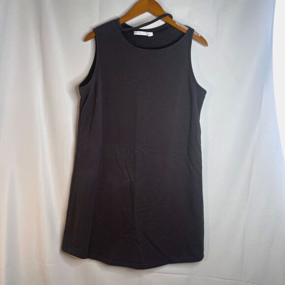 By Egreis Gray Sleeveless Sandrea Cut Out Shoulder Shift Dress Size Large - Picture 7 of 7